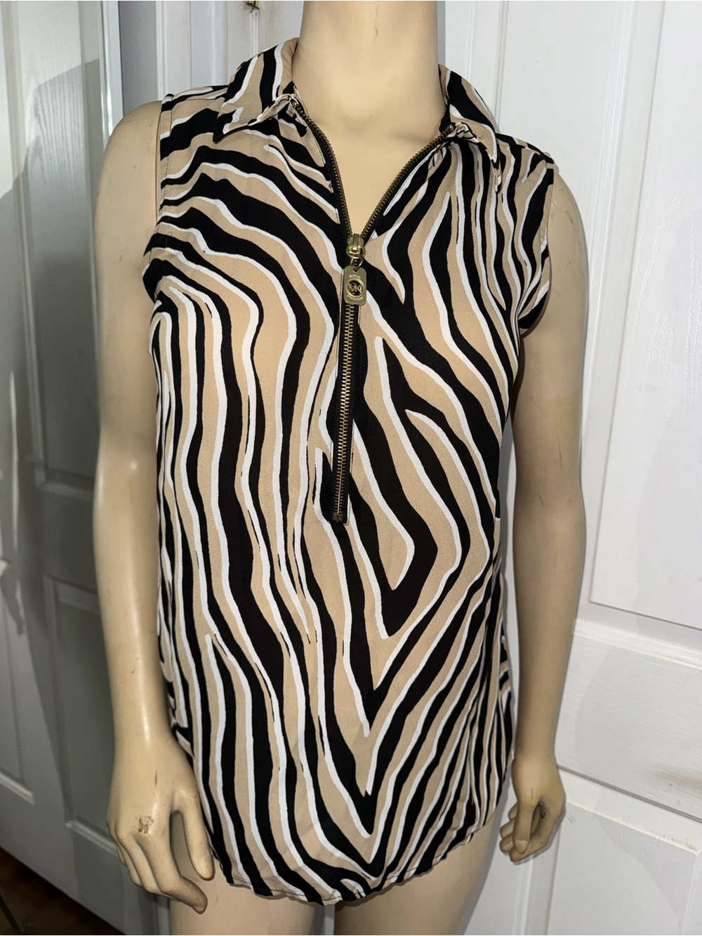 Sleeveless Zebra-Print Zip Front Top in Black, White & Tan